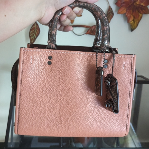 ❌SOLD CGR❌ COACH Exotic Rogue 25 in Melon - Picture 1 of 5